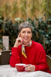 Photo of Sharon Worth smiling.